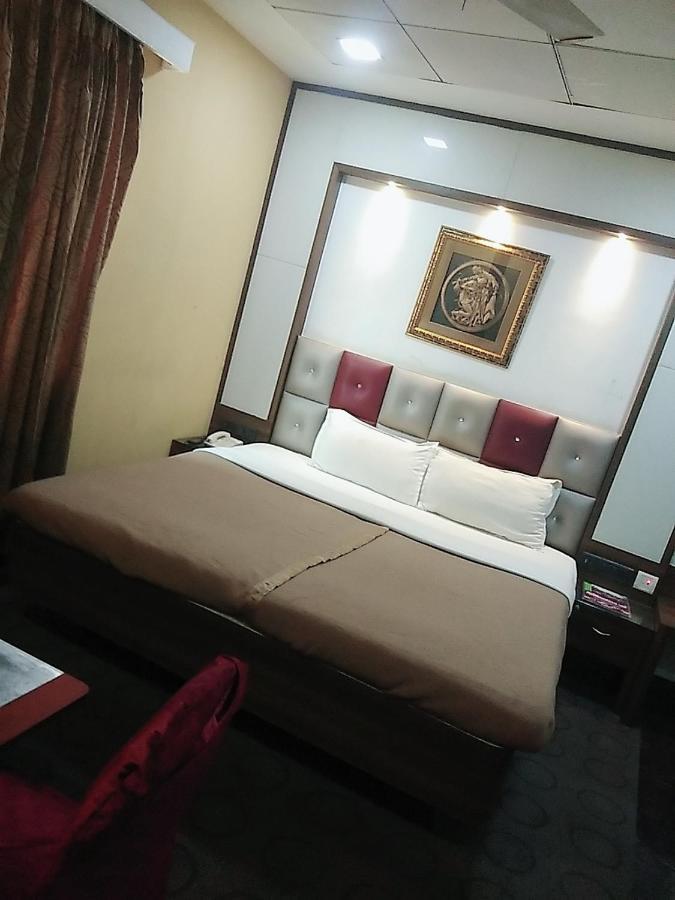 Hotel Manoranjan Inn Lucknow Exterior foto